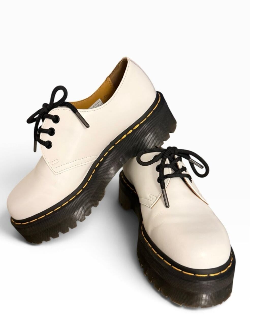 Dr. Martens Quad White Leather Platform Boots Chunky Lug Sole NWOB Airwair